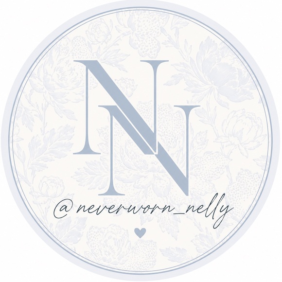 neverworn_nelly